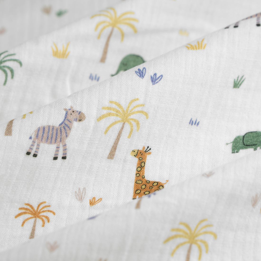 Bavoirs élastiqués