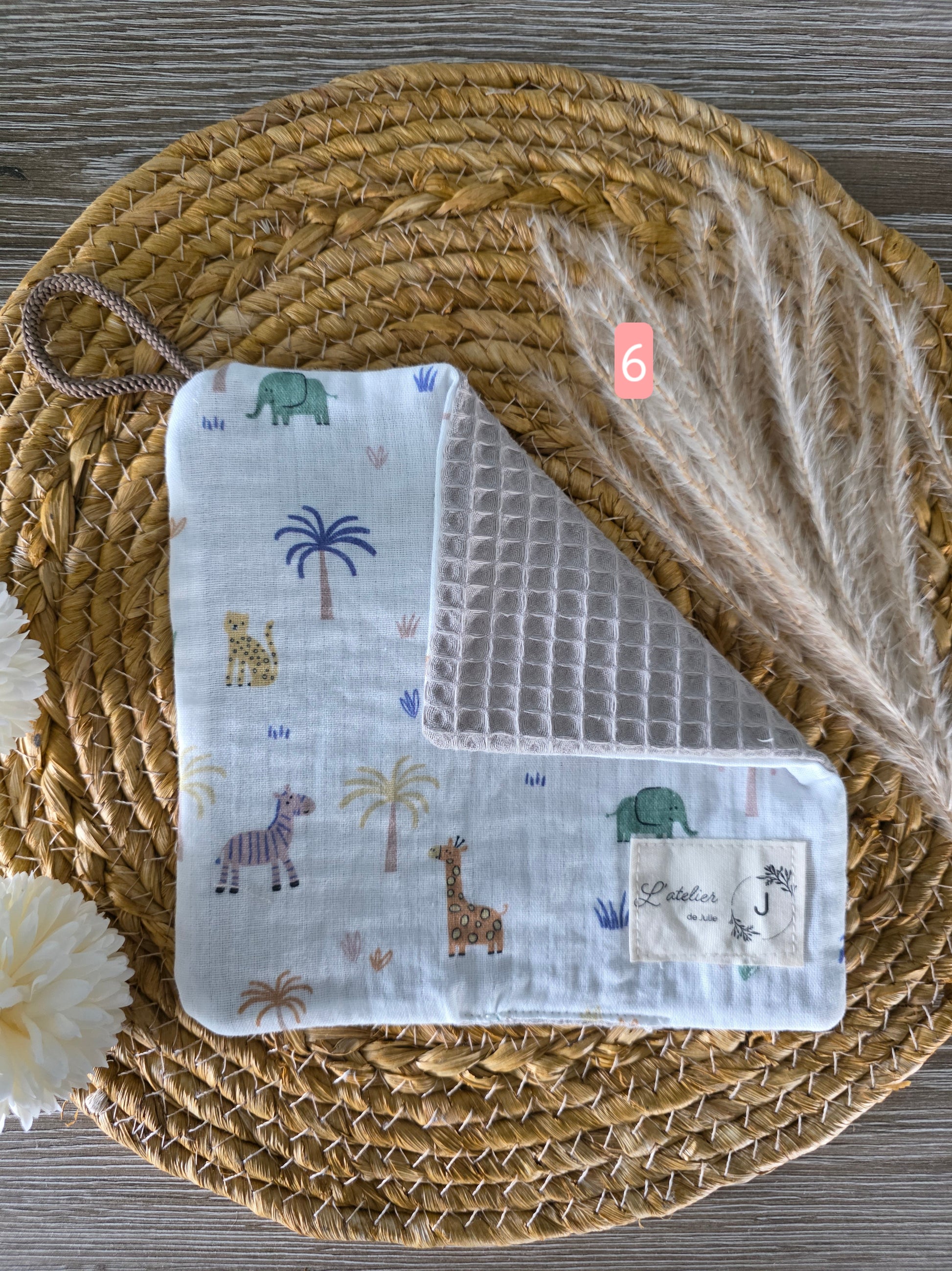 Doudou carré - en stock