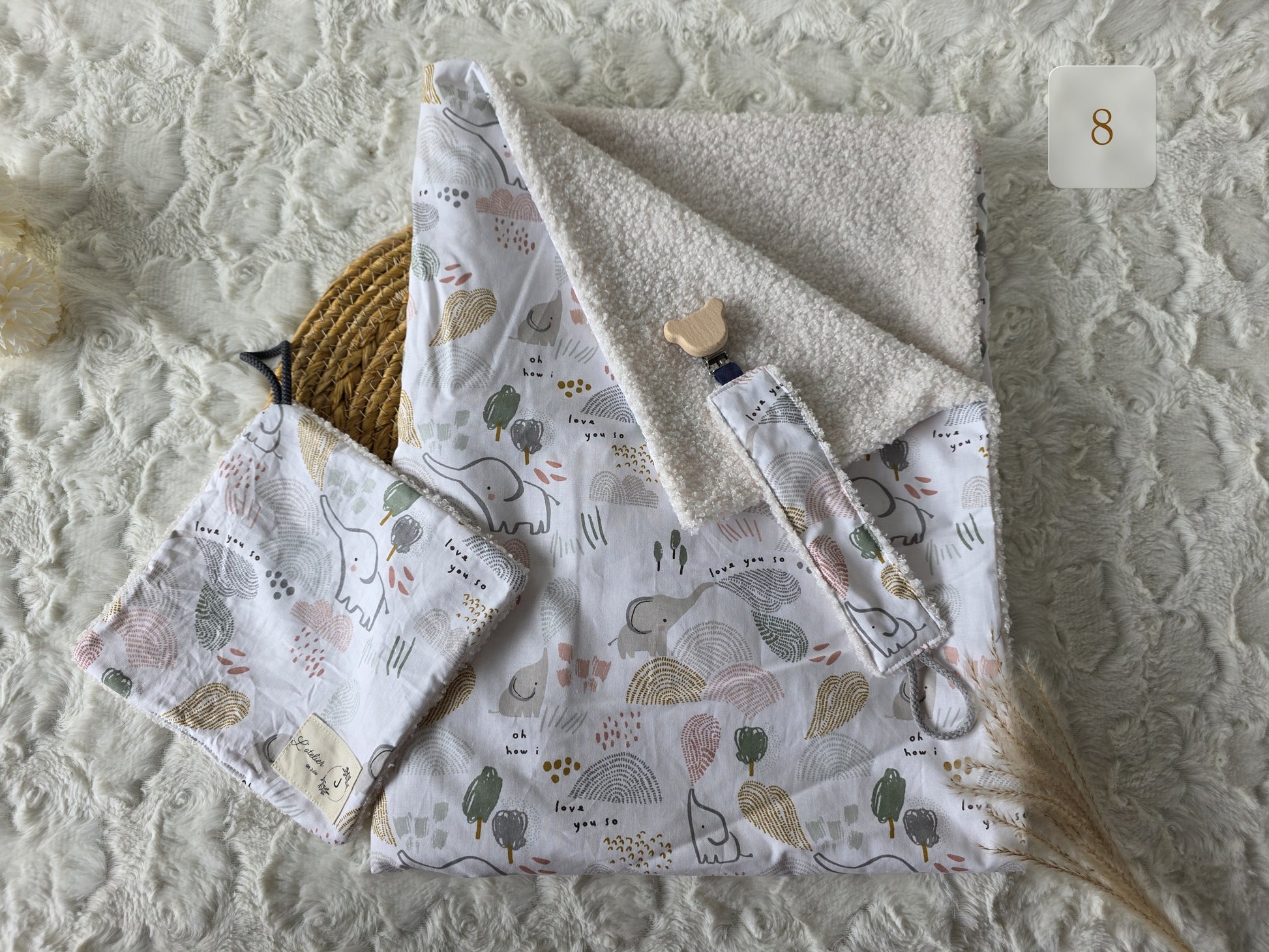 Ensembles pour bébés et enfants - en stock