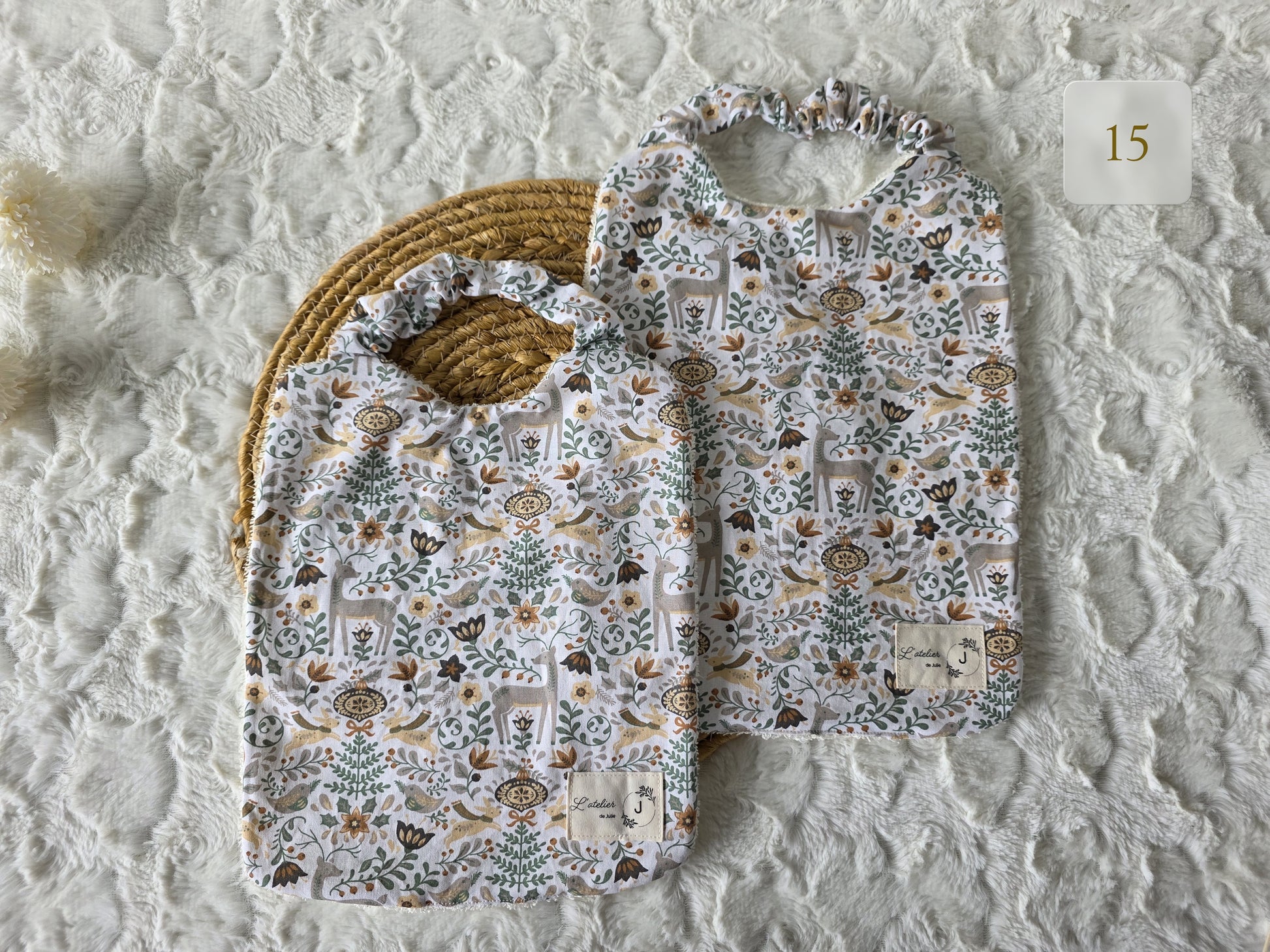 Ensembles pour bébés et enfants - en stock